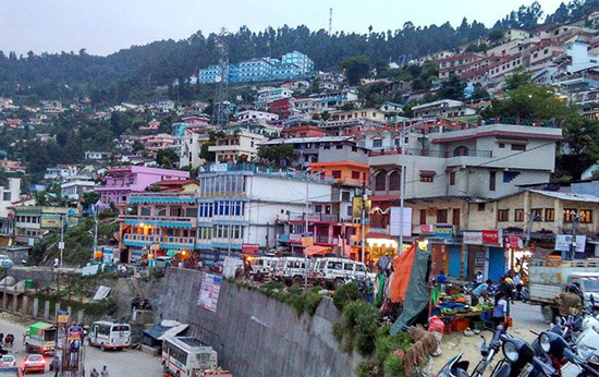 Pauri Travel